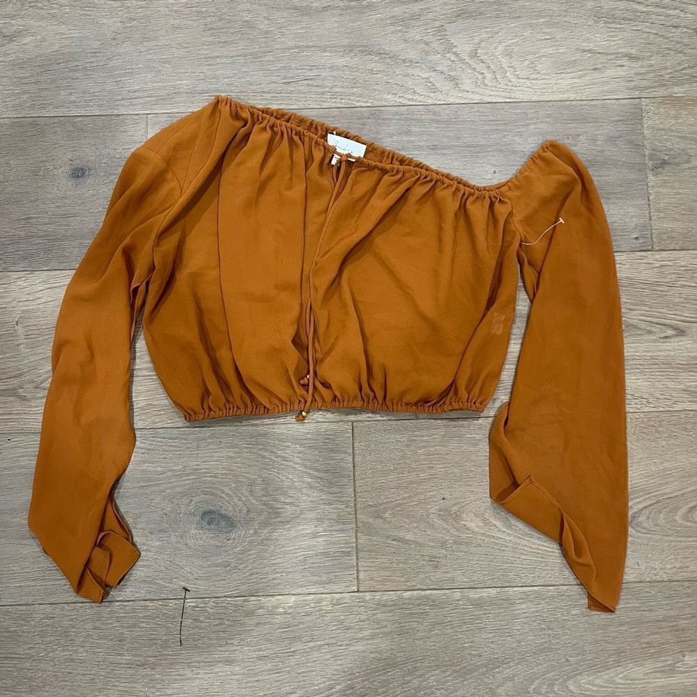 NWOT L’Academie Women's Brown Linen Long Sleeve Crop Top Size Small
